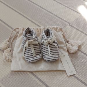Quincy Mae Baby Booties